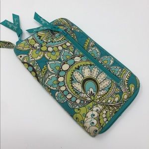 Vera Bradley wristlet wallet blue green & storage